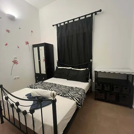 Rustic 2 Bedroom Stone In Malonas Rodos Apartament